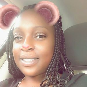 Meet your Posher, Chanesce